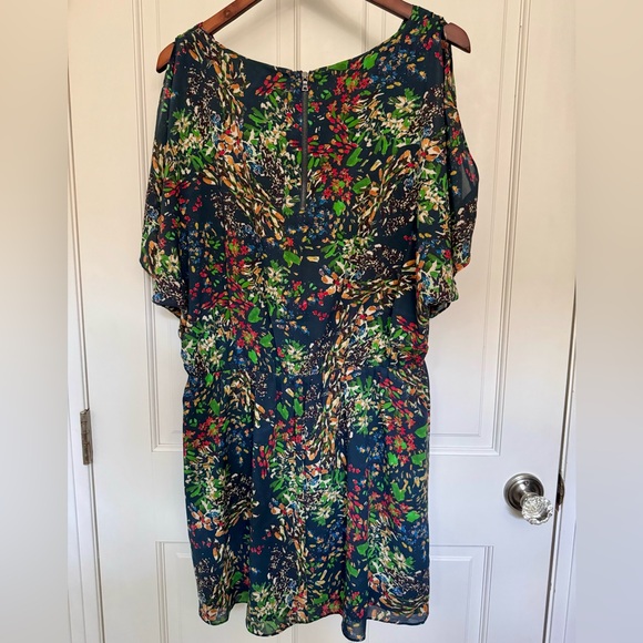 Alice + Olivia Silk Floral Mini Dress Cold Shoulder Flutter Sleeves - Picture 2 of 5